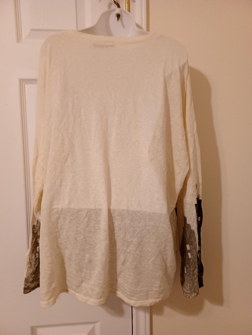 Blouse - Picture 2 of 2